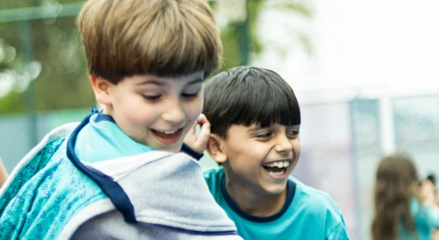 Estudantes do Ensino Médio do Bernoulli durante aula.