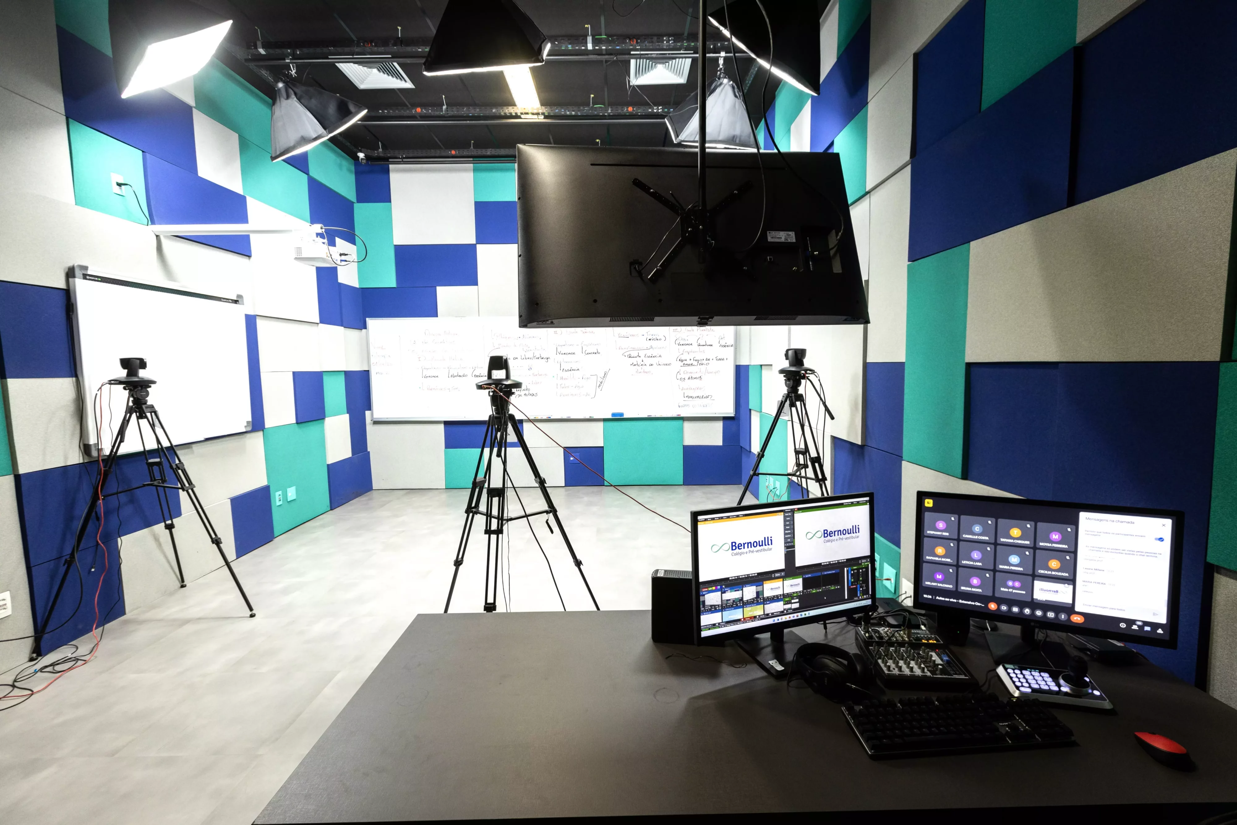 Estúdio do Bernoulli Pré-vestibular On-line