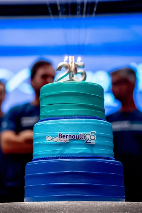 Aniversário de 25 anos Bernoulli Educação