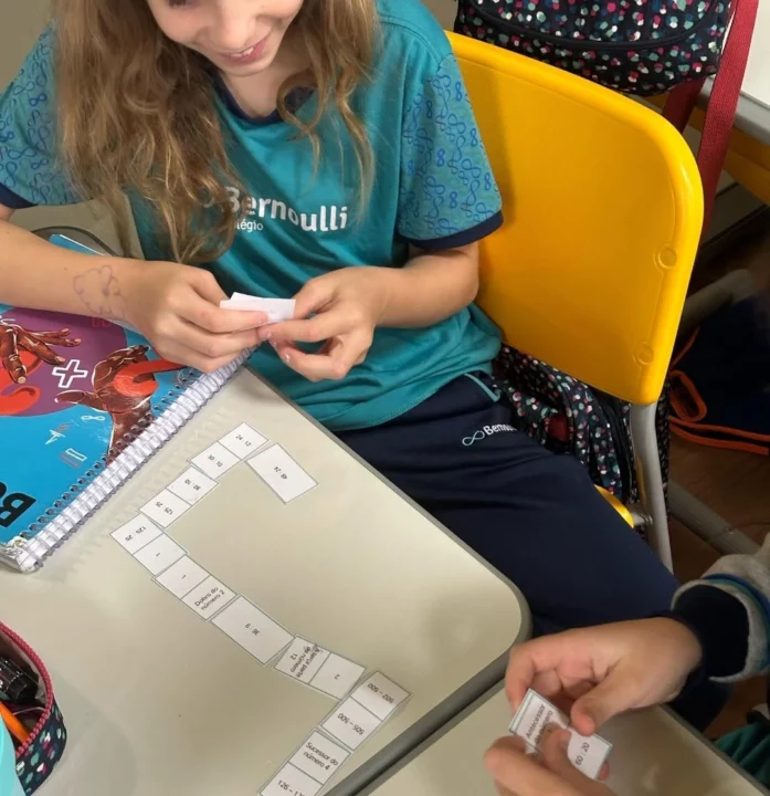 Alunos do Colégio Bernoulli superam dificuldades com auxílio de jogos matemáticos